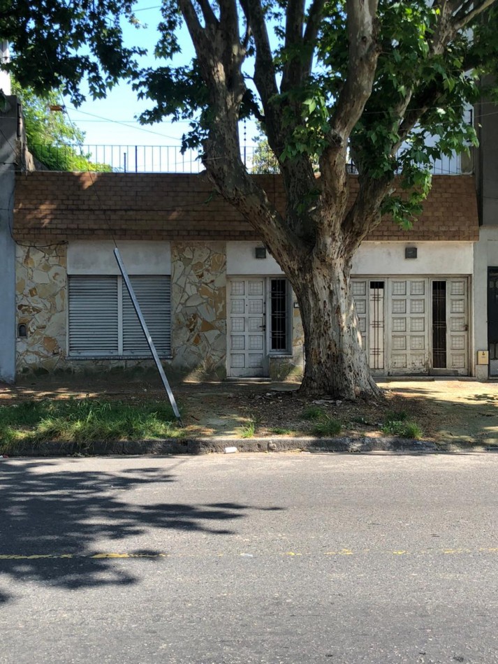 Casa ideal para inversion - Venta