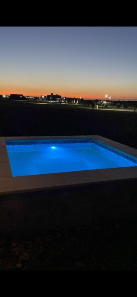 Casa barrio privado Gaboto - Venta