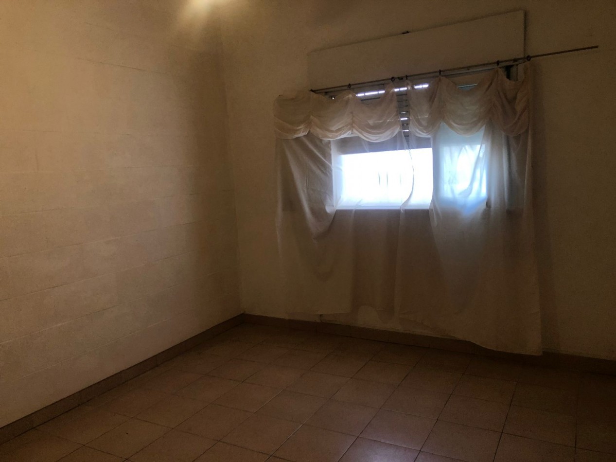 Casa tipo PH en venta - 3 ambientes con patio y terraza