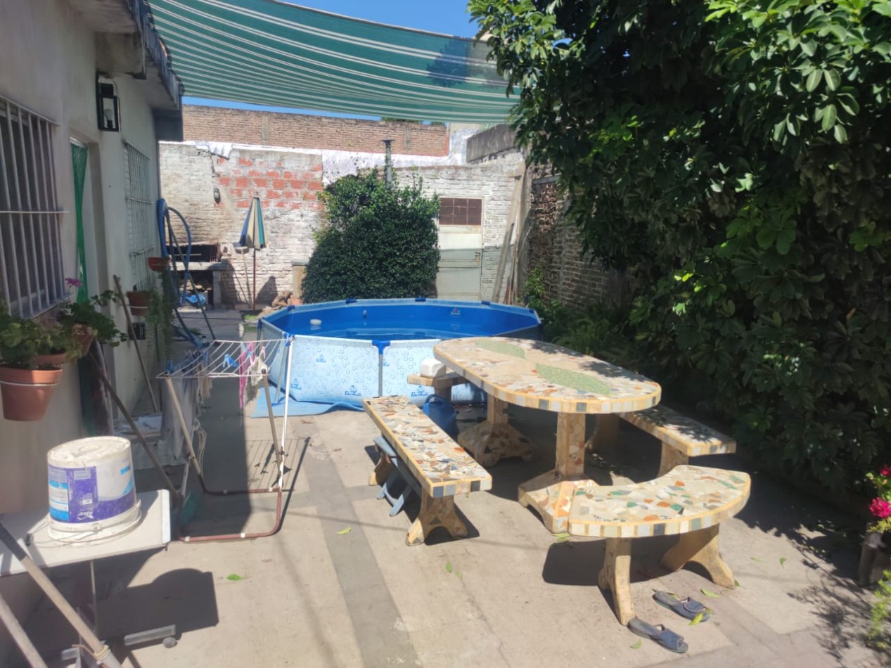 Casa en Quilmes Oeste - Venta