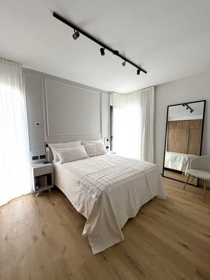 Exclusivo Departamento en Piso Completo - Vistas Abiertas, Privacidad y Diseño de Categoria