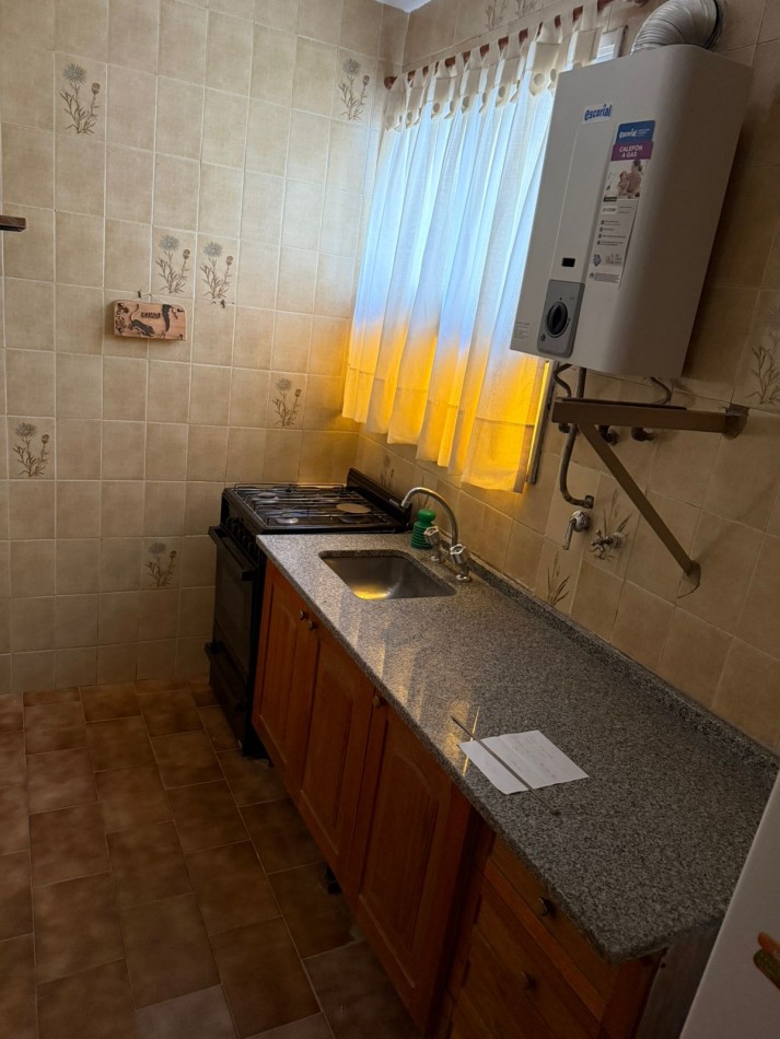 Departamento de 2 Ambientes en Alquiler Apto profesional- Quilmes centro