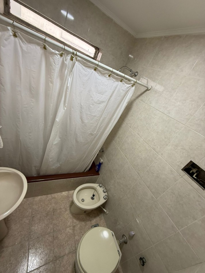 Departamento de 2 Ambientes en Alquiler Apto profesional- Quilmes centro