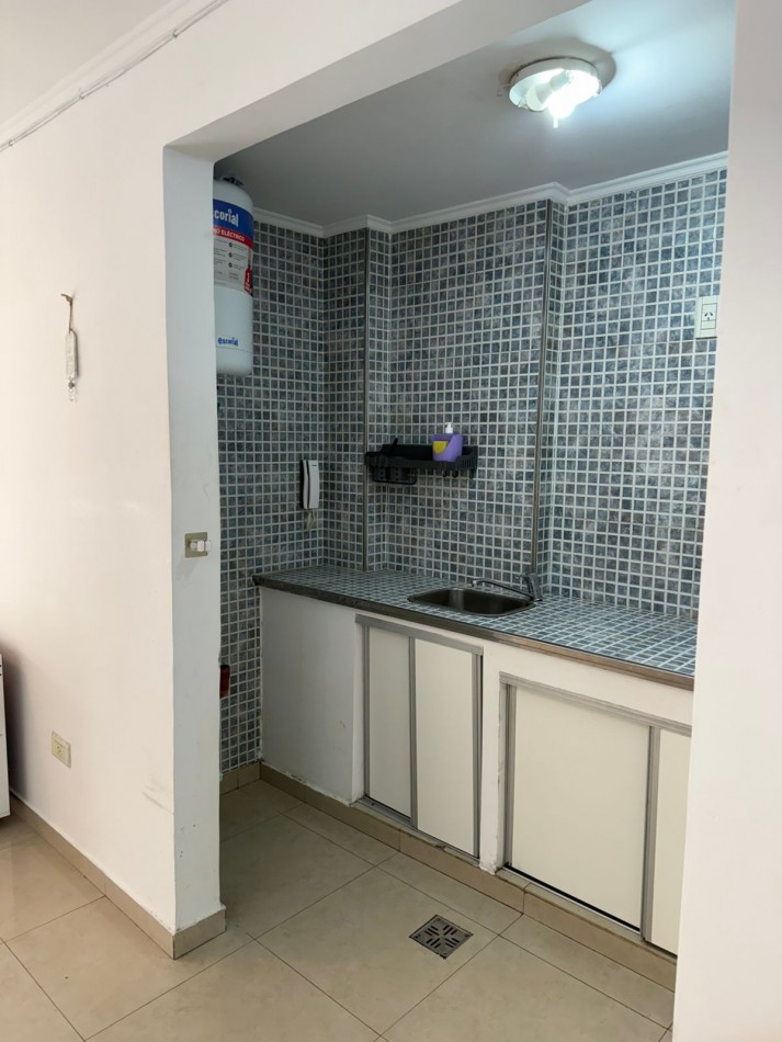 Departamento de 2 Ambientes en Venta - Apto Profesional en Quilmes Centro