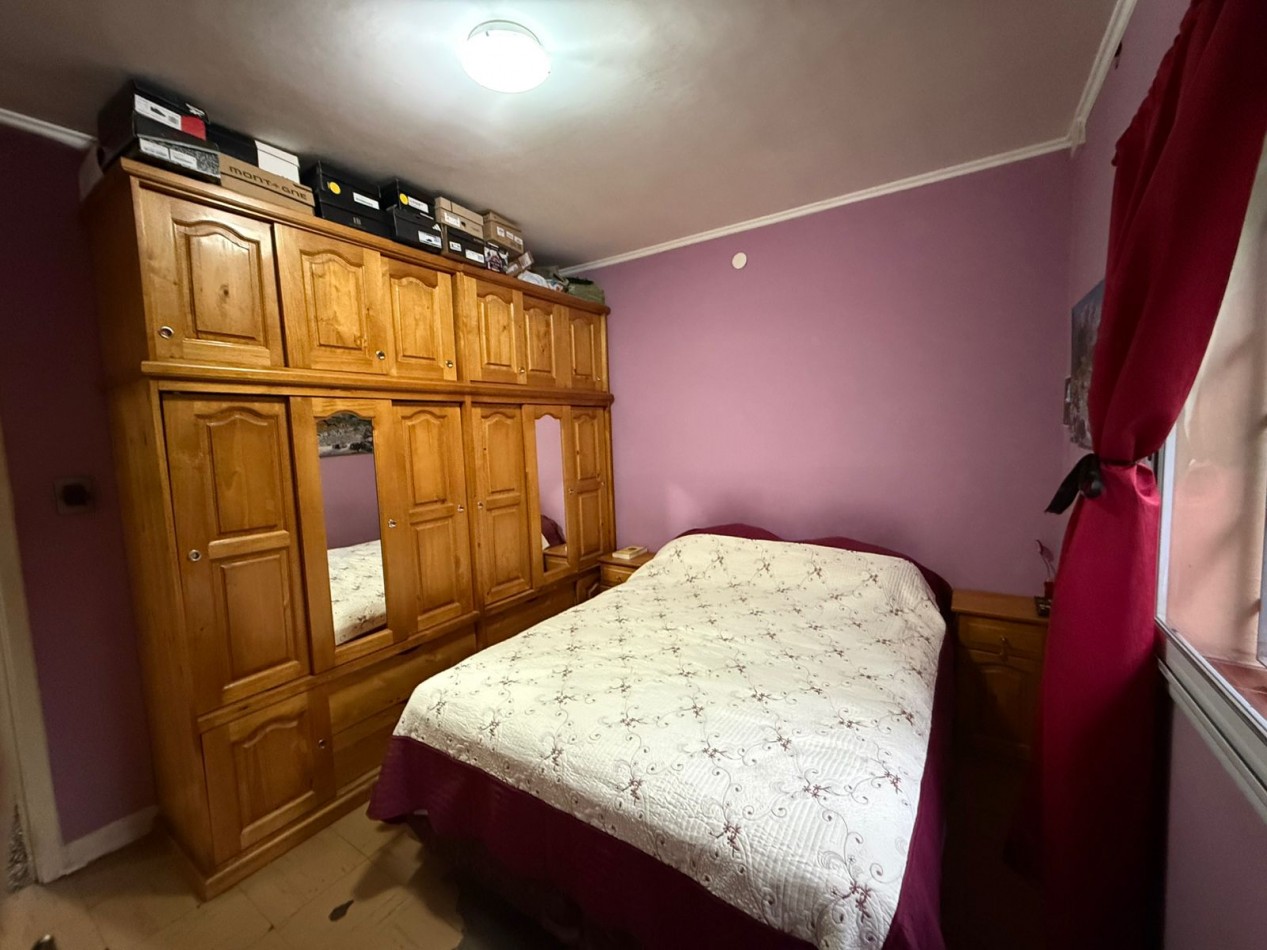 Casa en Venta en Ezpeleta - 2 Ambientes con Garage