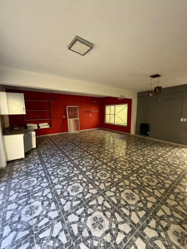Departamento de 2 Ambientes en Alquiler - Planta Baja con Patio Propio
