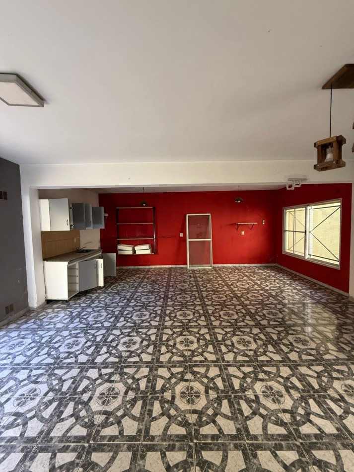 Departamento de 2 Ambientes en Alquiler - Planta Baja con Patio Propio