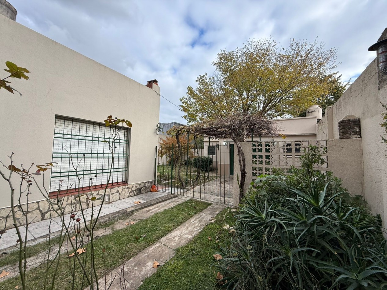 Casa en Venta - Amplio lote y excelentes comodidades