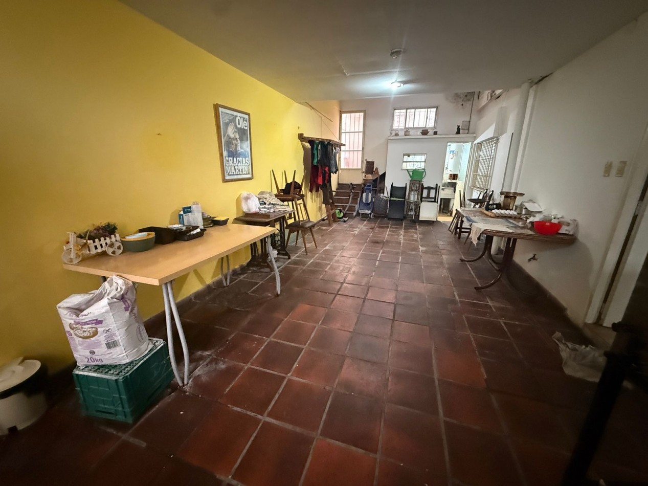 Casa de 3 Ambientes en Venta en Ezpeleta