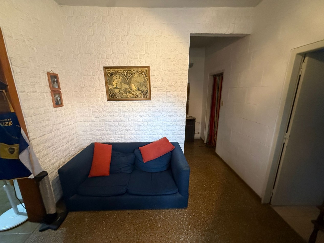 Casa de 3 Ambientes en Venta en Ezpeleta