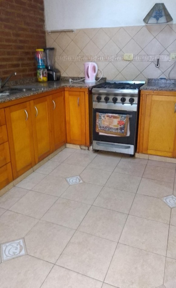 PH de 3 Ambientes en Venta - Quilmes Oeste
