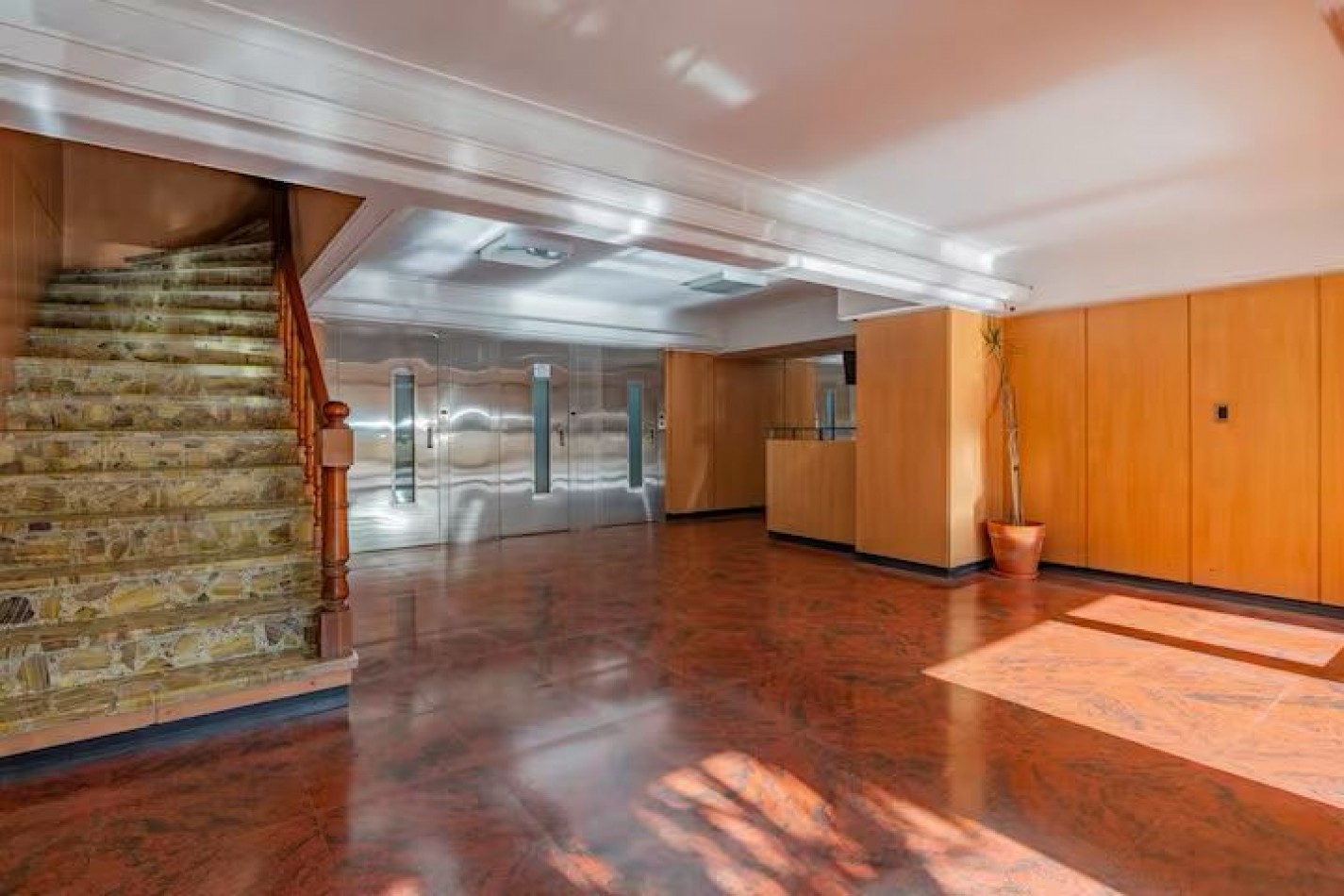 Departamento de 2 Ambientes en Venta - Frente al Mar en Mar del Plata