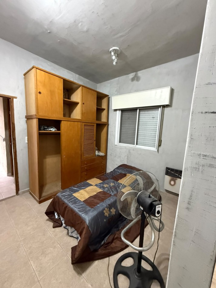 Casa con Departamento Independiente en Venta - Ideal para Vivienda Multifamiliar o Inversion