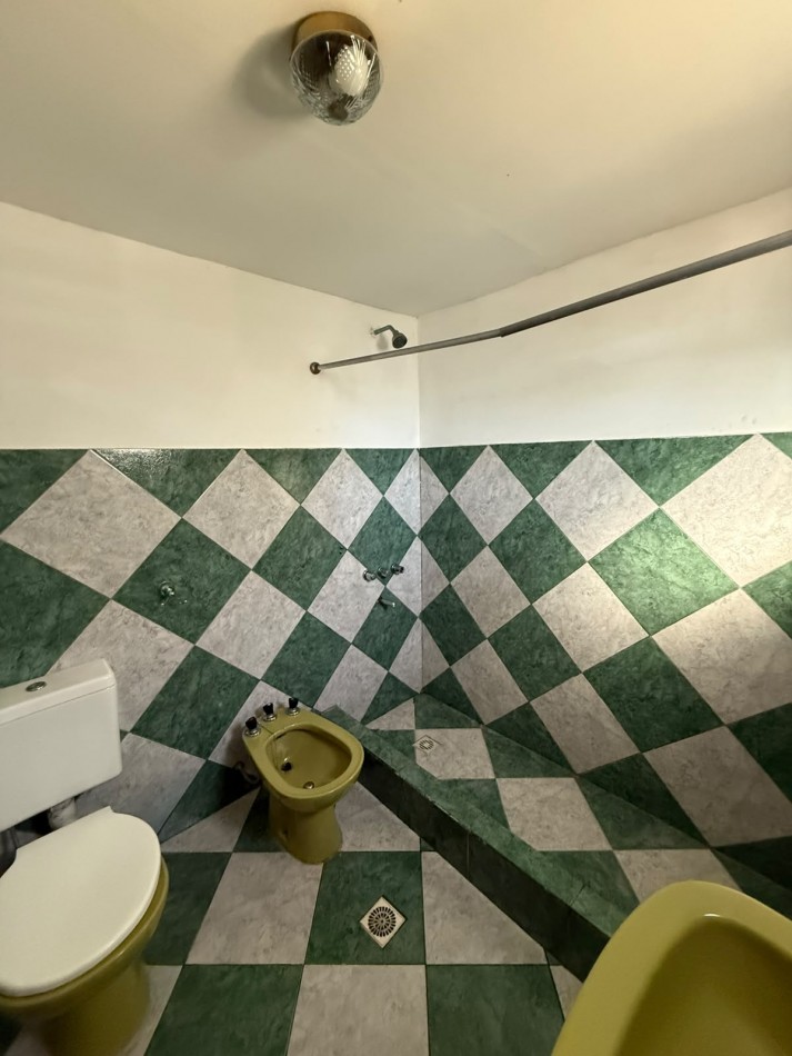 Departamento de 2 Ambientes en Alquiler - con balcon al contrafrente