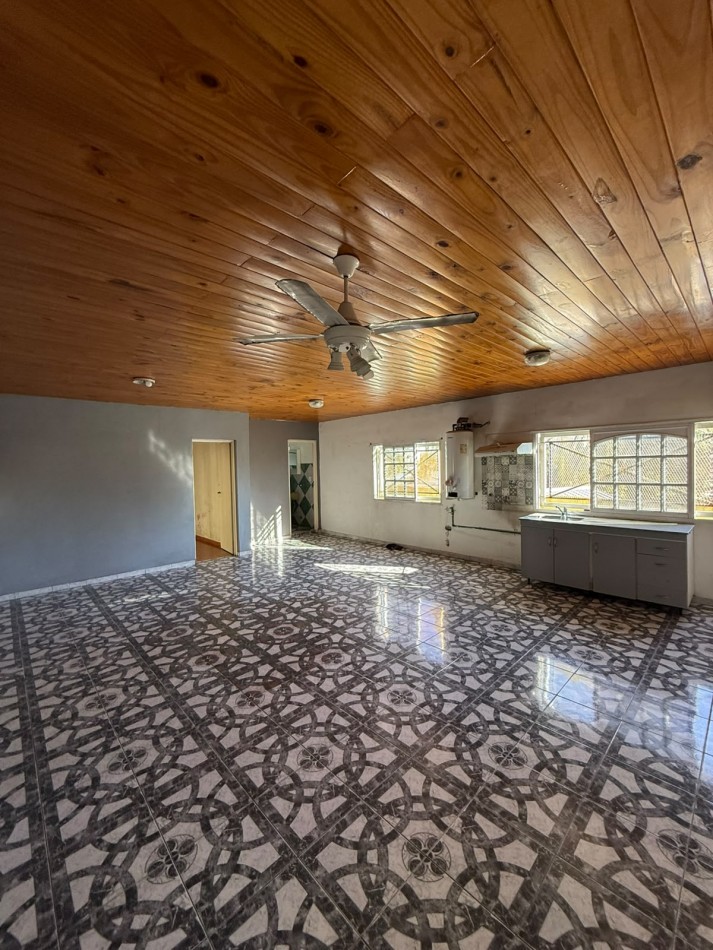 Departamento de 2 Ambientes en Alquiler - con balcon al contrafrente