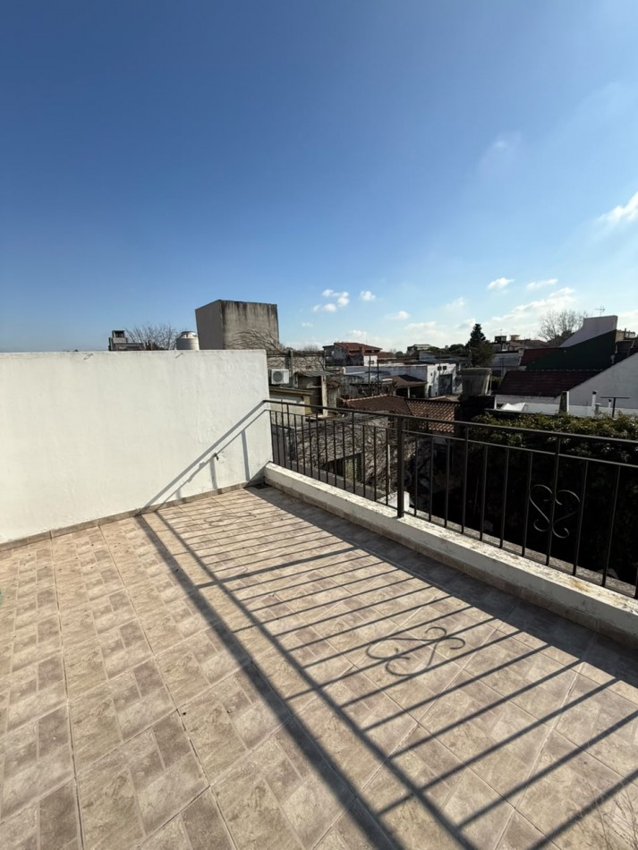 Duplex de 4 Ambientes en Venta - Confort, amplitud y excelente distribucion