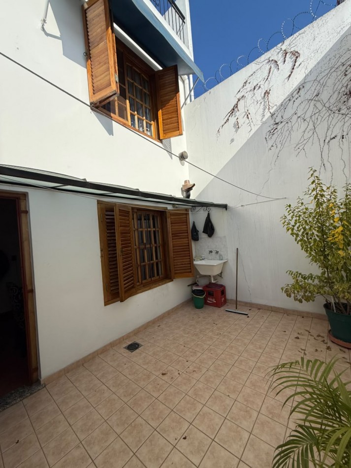 Duplex de 4 Ambientes en Venta - Confort, amplitud y excelente distribucion