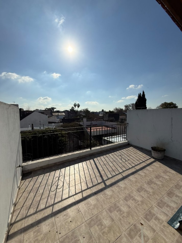 Duplex de 4 Ambientes en Venta - Confort, amplitud y excelente distribucion