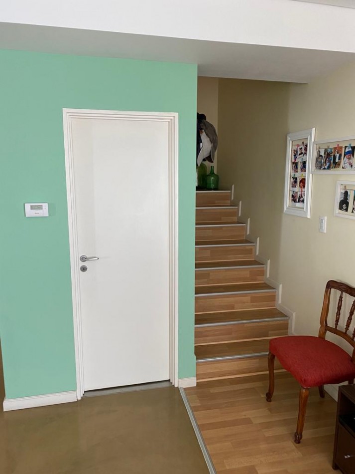 Triplex en Venta - Con Cochera, Balcon y Amenities