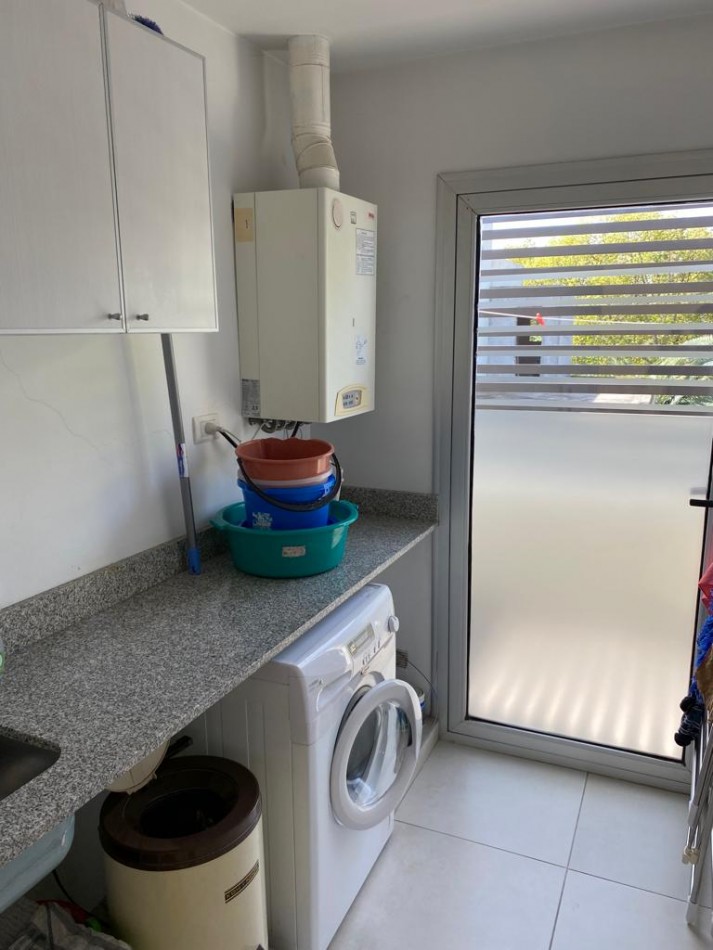 Triplex en Venta - Con Cochera, Balcon y Amenities