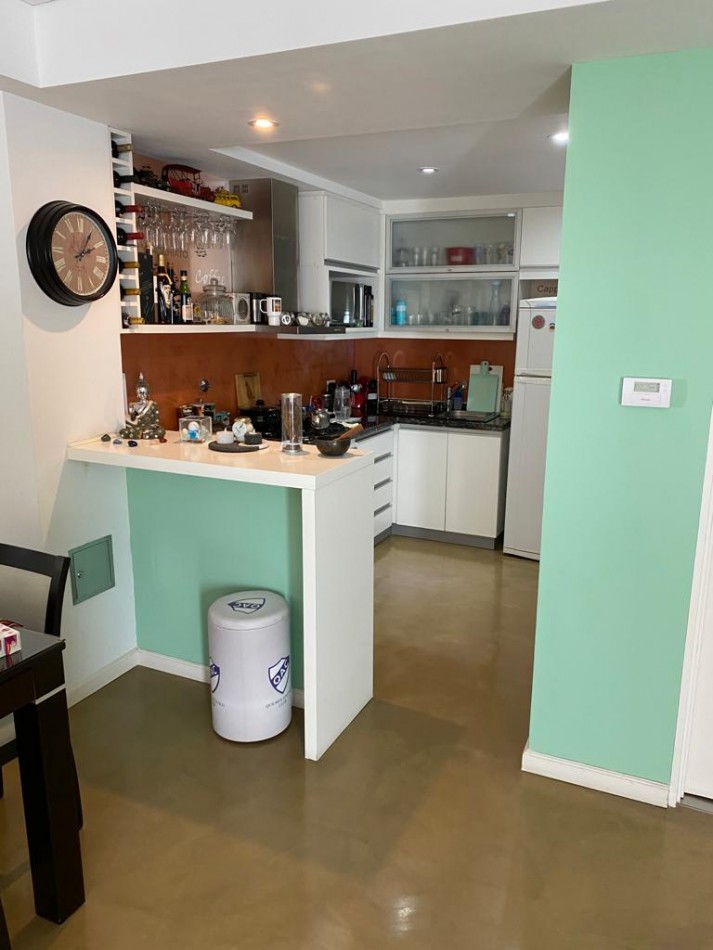 Triplex en Venta - Con Cochera, Balcon y Amenities