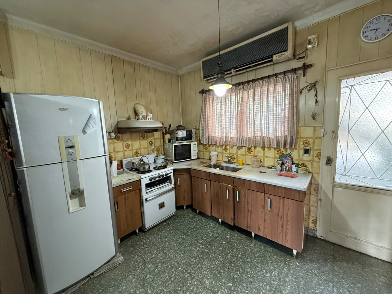 Casa de 3 Ambientes en Venta - Quilmes Oeste