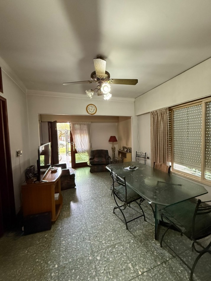 Casa de 3 Ambientes en Venta - Quilmes Oeste
