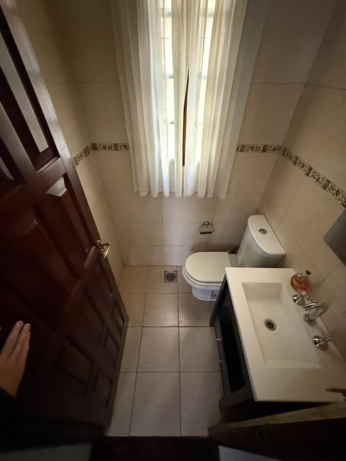 Casa de Alto Nivel Estilo Ingles - Elegancia, amplitud y espacios para disfrutar