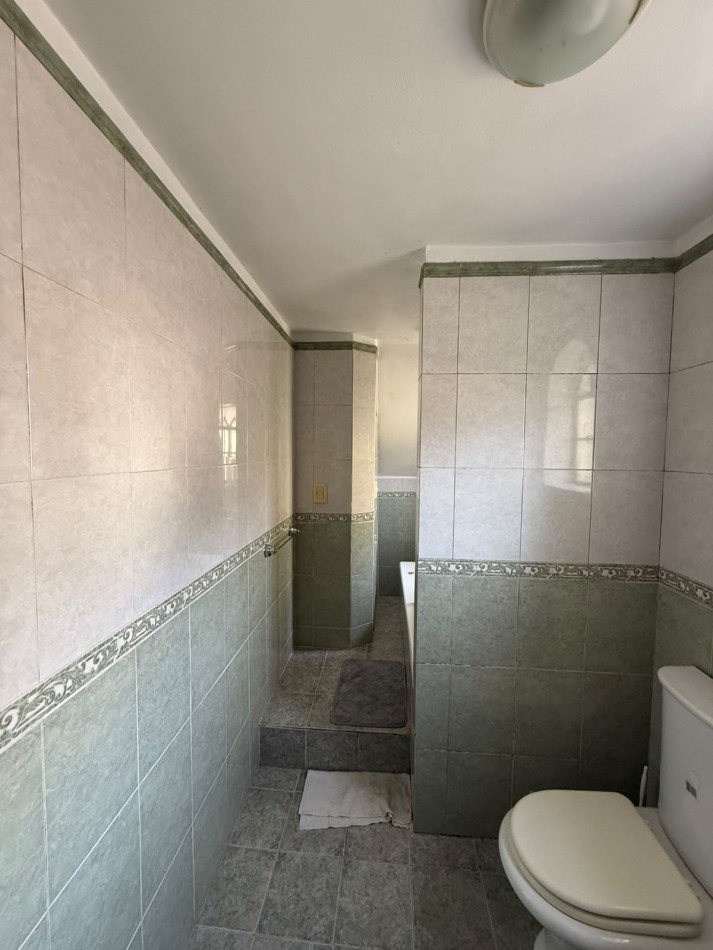 Casa de Alto Nivel Estilo Ingles - Elegancia, amplitud y espacios para disfrutar