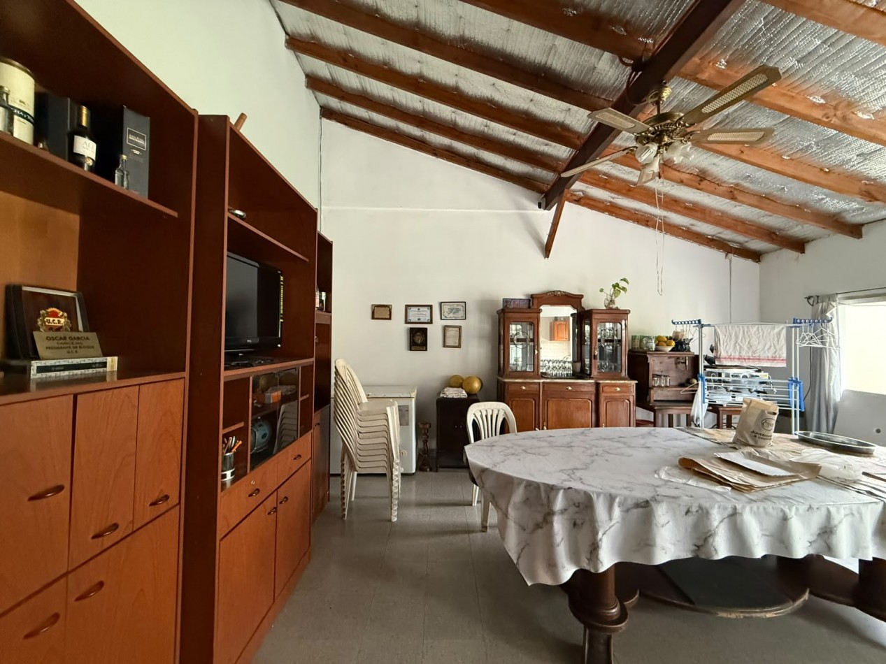 Casa de Alto Nivel Estilo Ingles - Elegancia, amplitud y espacios para disfrutar
