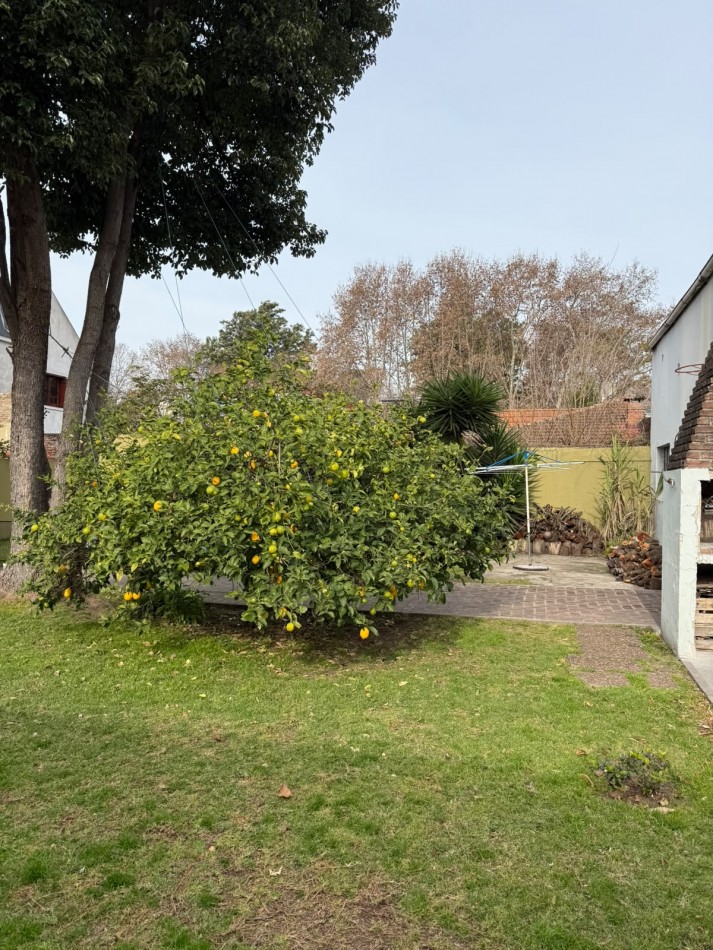 Casa de Alto Nivel Estilo Ingles - Elegancia, amplitud y espacios para disfrutar