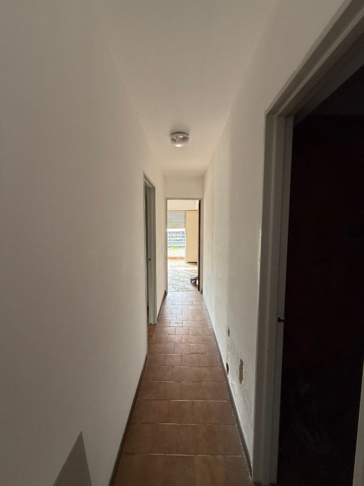 Departamento de 3 Ambientes en Alquiler con Cochera
