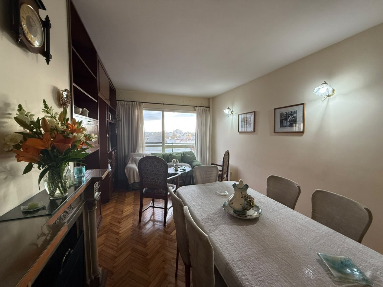 Departamento de 3 Ambientes con Dependencia