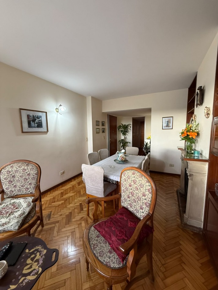 Departamento de 3 Ambientes con Dependencia
