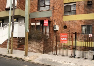 Duplex en centro de Quilmes - en venta