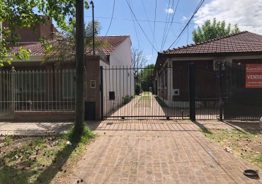 Chalet en Quilmes - Venta