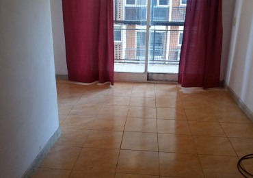 Oportunidad - Departamento de 3 Ambientes en Alquiler en Quilmes Centro