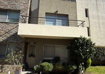 Triplex en Venta - Con Cochera, Balcon y Amenities