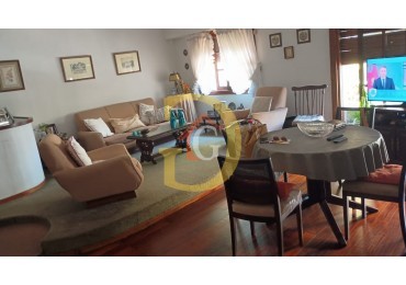 Departamento centro de Quilmes - En venta